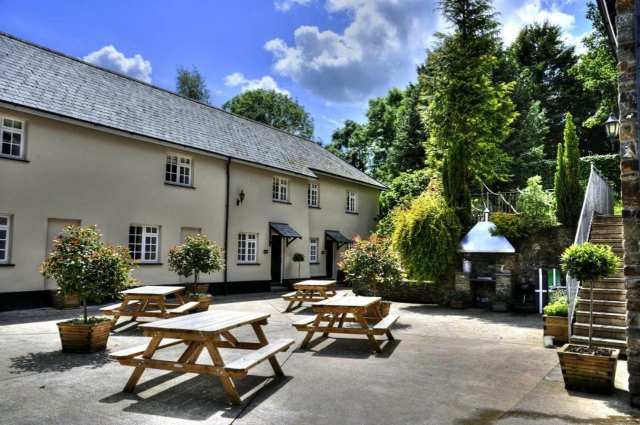 Corffe House And Holiday Cottages Barnstaple Exterior photo