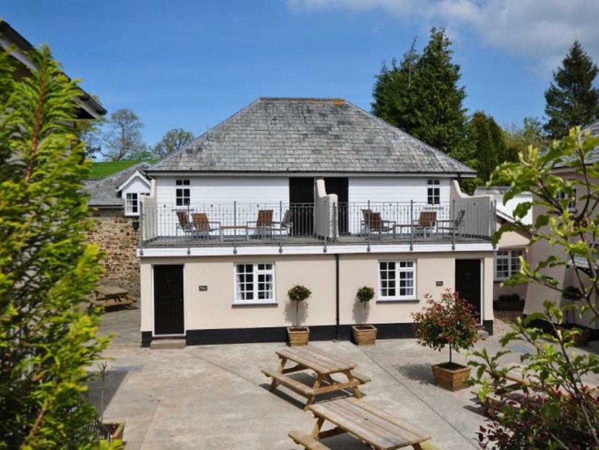 Corffe House And Holiday Cottages Barnstaple Exterior photo